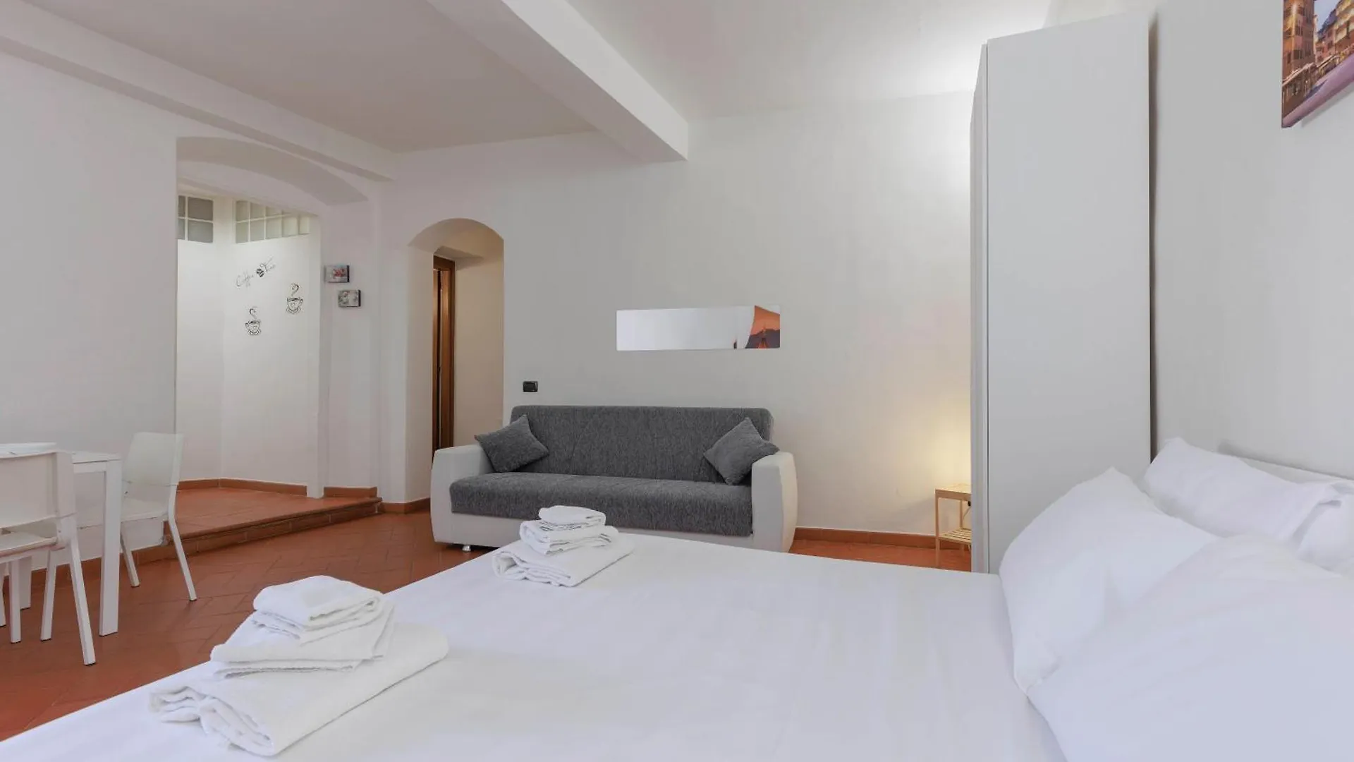Santa Croce Nest Apartment Florence 0*,  Italy